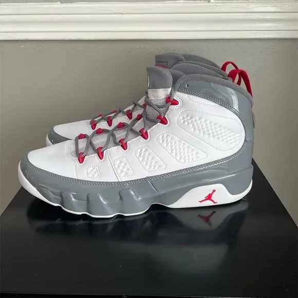 Nike Air Jordan 9 Retro Fire Red Men's Size 13 High Top Athletic Sneakers 2023 - Picture 1 of 11